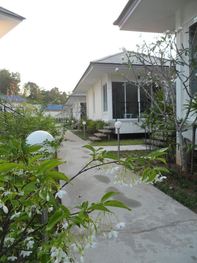 Yokyor Resort Pak Meng Exterior photo
